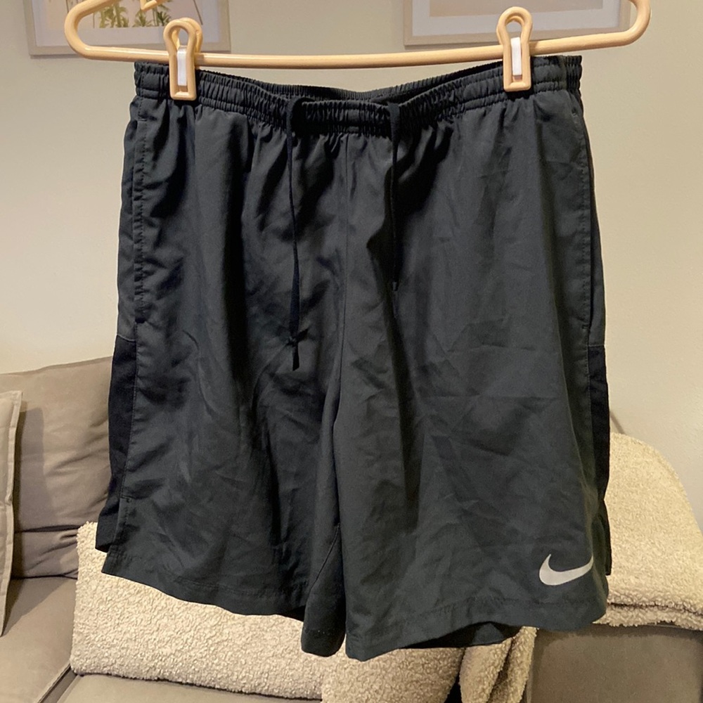 Nike dri-fit shirts. Dark gray. Men’s size Large